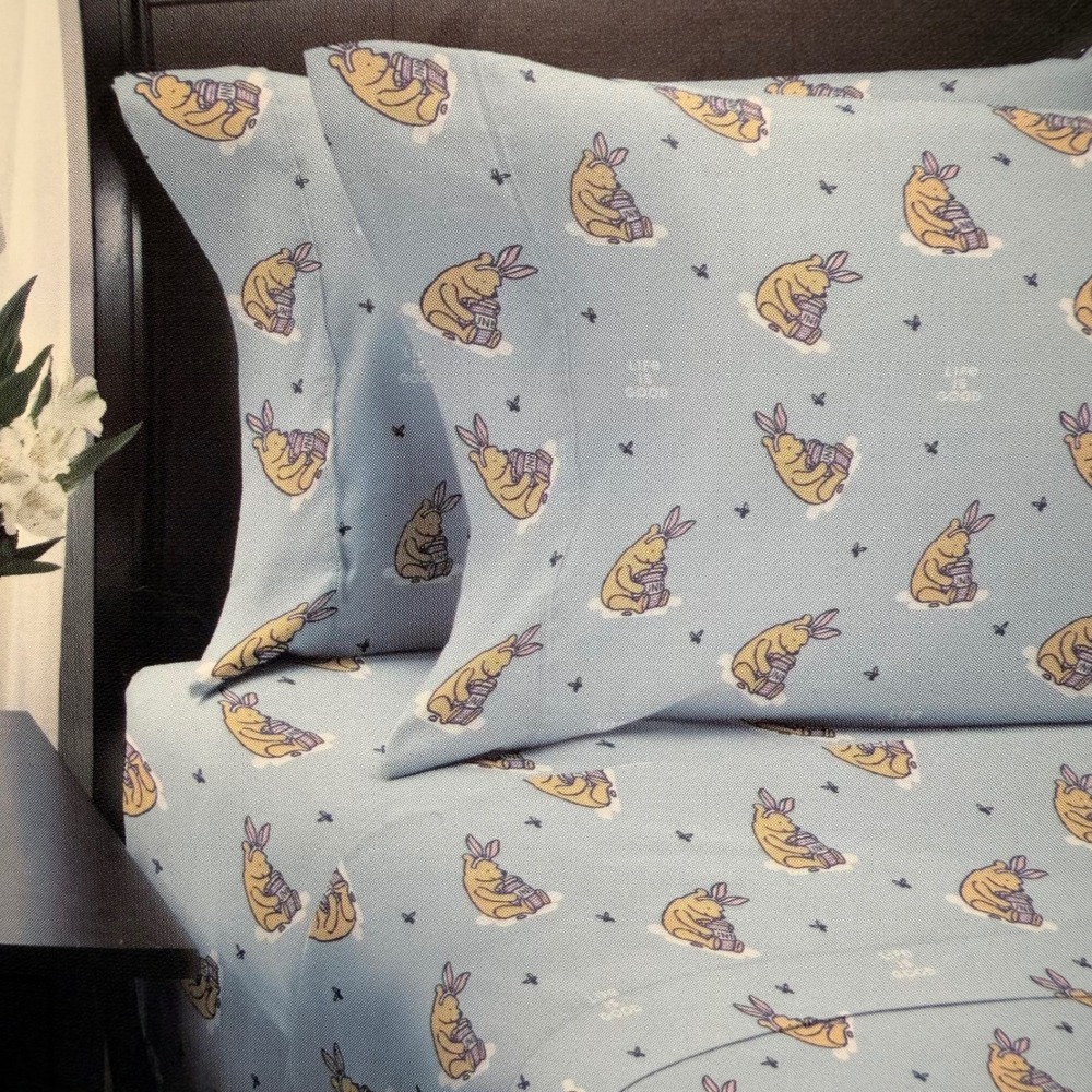 Life Is Good Winnie The Pooh Full Size 4 Pc Printed Bed Sheet Set Unisex Blue